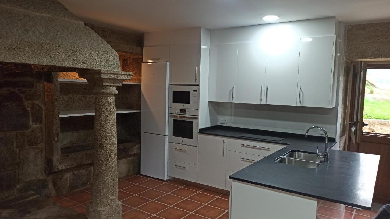 Veiga Da Porta - Casa Rural Cequeril エクステリア 写真