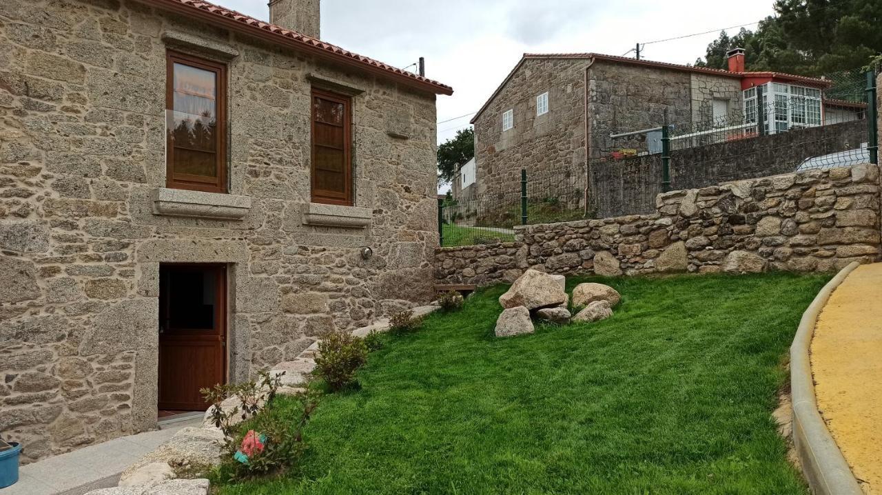 Veiga Da Porta - Casa Rural Cequeril エクステリア 写真
