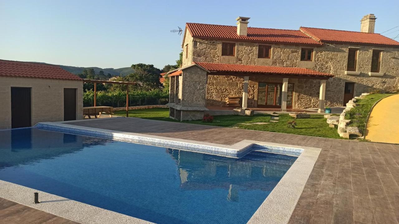 Veiga Da Porta - Casa Rural Cequeril エクステリア 写真