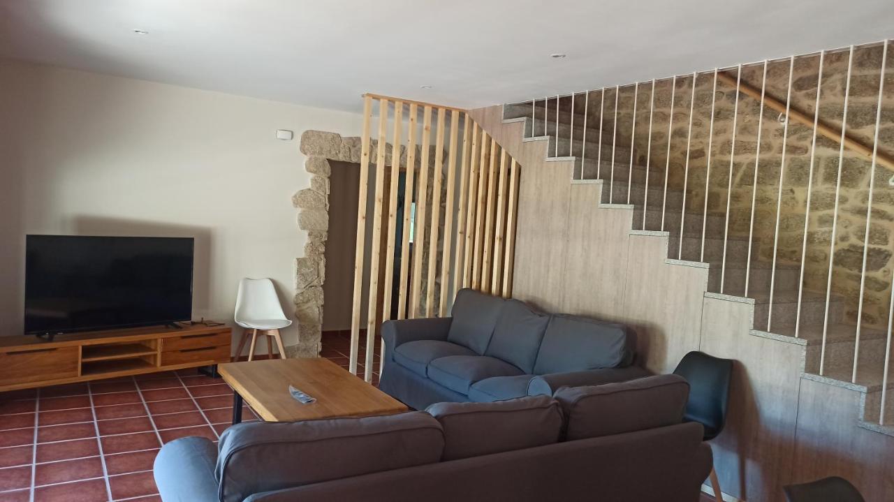 Veiga Da Porta - Casa Rural Cequeril エクステリア 写真