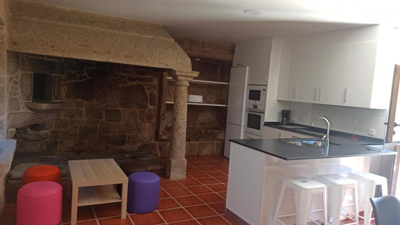 Veiga Da Porta - Casa Rural Cequeril エクステリア 写真